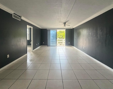 15600 Nw 7th Avenue - Photo Thumbnail 3