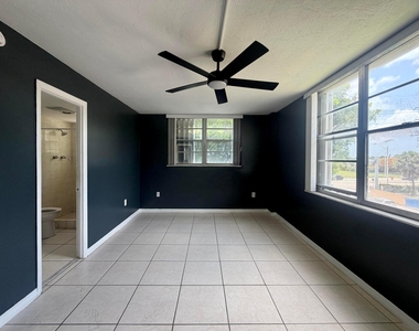 15600 Nw 7th Avenue - Photo Thumbnail 12