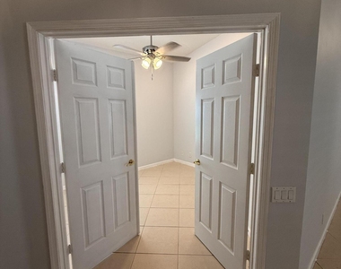 633 Nw Whitfield Way - Photo Thumbnail 3