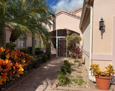 633 Nw Whitfield Way - Photo Thumbnail 1