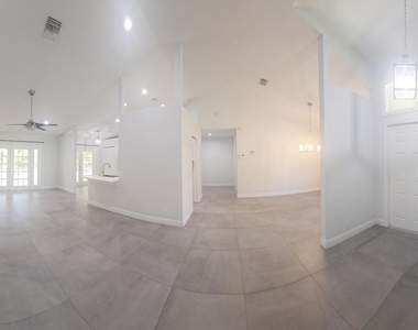 13588 74th Street N - Photo Thumbnail 12