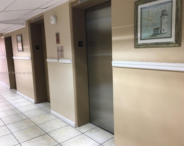 801 Three Islands Boulevard - Photo Thumbnail 12