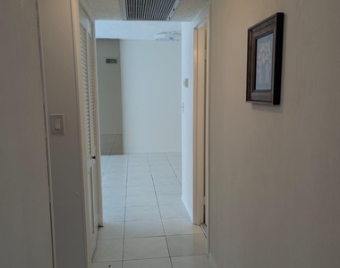 801 Three Islands Boulevard - Photo Thumbnail 8