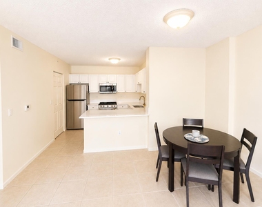 651 Okeechobee Boulevard - Photo Thumbnail 3