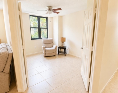 651 Okeechobee Boulevard - Photo Thumbnail 5