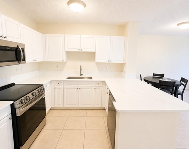 651 Okeechobee Boulevard - Photo Thumbnail 2