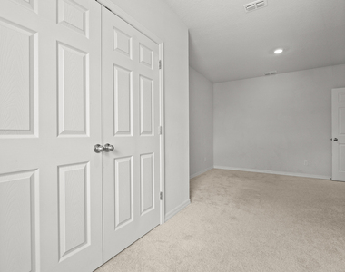 12869 Sw Forli Way - Photo Thumbnail 46