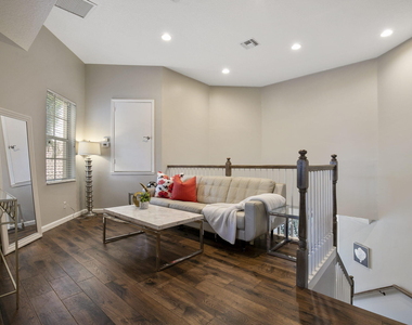 130 Andalusia Way - Photo Thumbnail 18