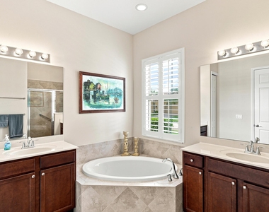 10263 Sw Reggiani Road - Photo Thumbnail 25
