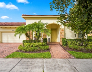 10263 Sw Reggiani Road - Photo Thumbnail 36