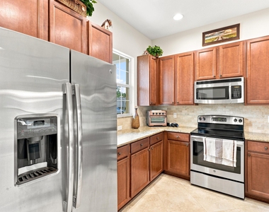 10263 Sw Reggiani Road - Photo Thumbnail 16