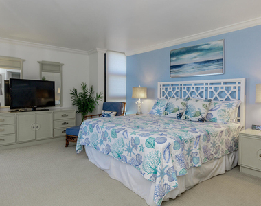 5540 N Ocean Drive - Photo Thumbnail 16
