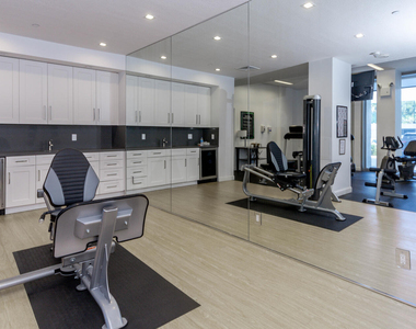 5540 N Ocean Drive - Photo Thumbnail 40