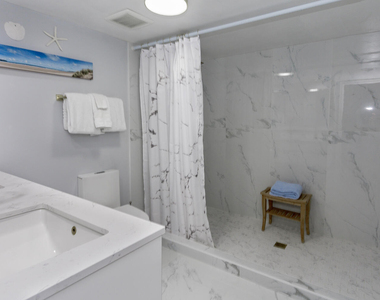 5540 N Ocean Drive - Photo Thumbnail 18