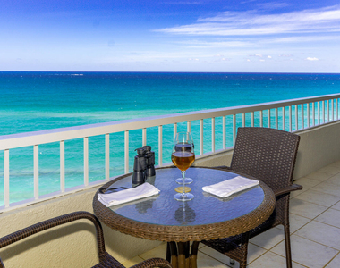 5540 N Ocean Drive - Photo Thumbnail 24
