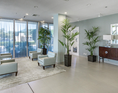 5540 N Ocean Drive - Photo Thumbnail 34