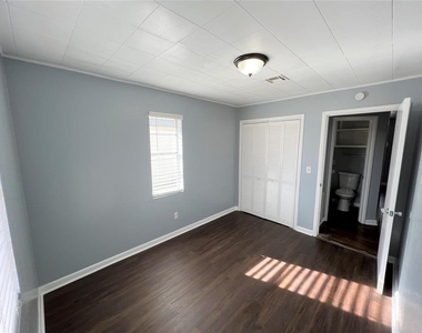 119 S K Avenue - Photo Thumbnail 8
