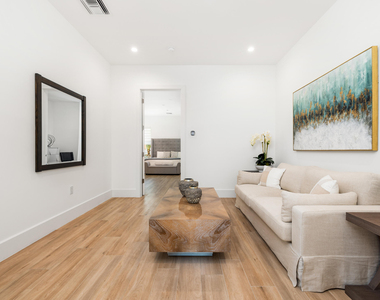 55 Se Seminole Street - Photo Thumbnail 20