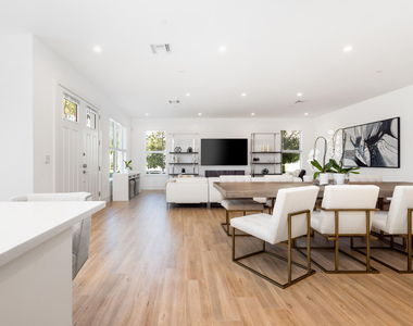 55 Se Seminole Street - Photo Thumbnail 7