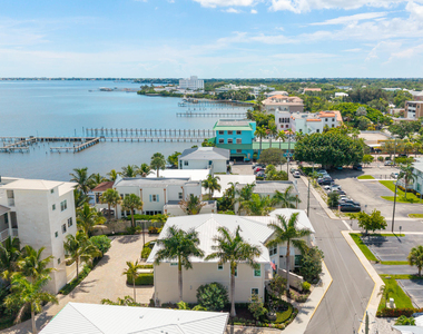 55 Se Seminole Street - Photo Thumbnail 44