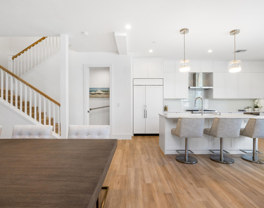 55 Se Seminole Street - Photo Thumbnail 8