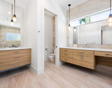 55 Se Seminole Street - Photo Thumbnail 25
