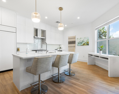 55 Se Seminole Street - Photo Thumbnail 10