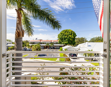 55 Se Seminole Street - Photo Thumbnail 35