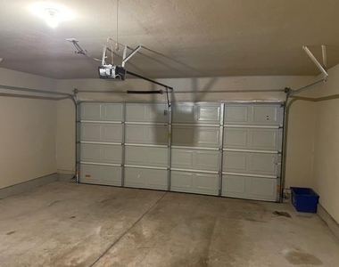 2701 Fawn Lily Road - Photo Thumbnail 20