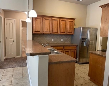 2701 Fawn Lily Road - Photo Thumbnail 6