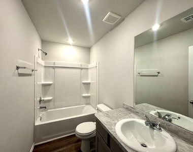 3509 Pete Street - Photo Thumbnail 9