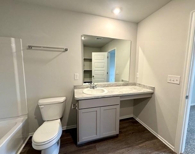 3509 Pete Street - Photo Thumbnail 33