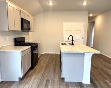 3509 Pete Street - Photo Thumbnail 21