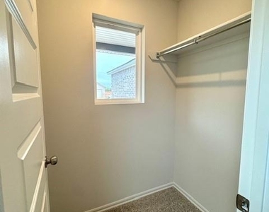 3509 Pete Street - Photo Thumbnail 17