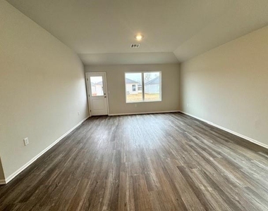 3509 Pete Street - Photo Thumbnail 25