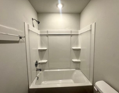 3509 Pete Street - Photo Thumbnail 10