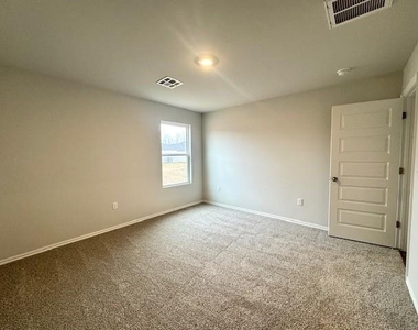 3509 Pete Street - Photo Thumbnail 30
