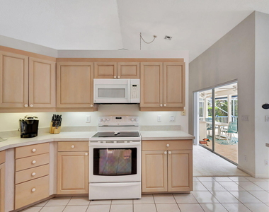 12168 Sandy Run - Photo Thumbnail 5