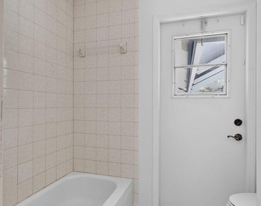 12168 Sandy Run - Photo Thumbnail 37