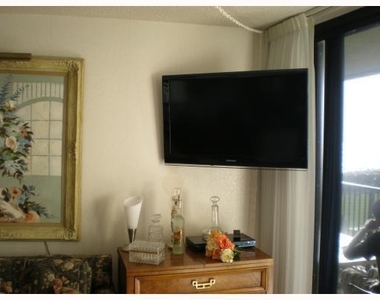 200 Ocean Trail Way - Photo Thumbnail 6