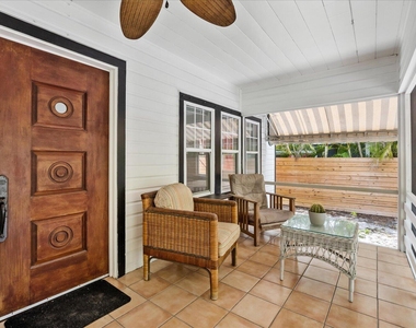705 Se Stypmann Boulevard - Photo Thumbnail 3