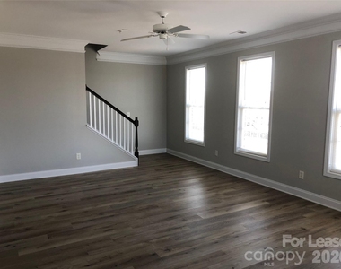 115 Plantation Ridge Drive - Photo Thumbnail 2
