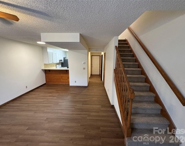 2033 Oakdale Road - Photo Thumbnail 1