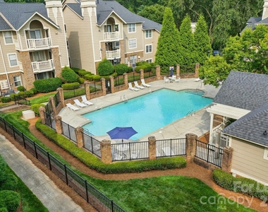 5007 Sharon Road - Photo Thumbnail 42