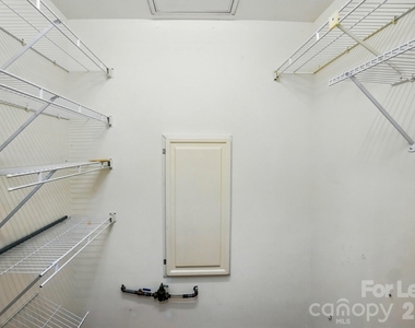 5007 Sharon Road - Photo Thumbnail 30