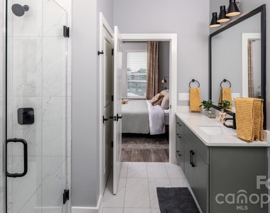2220 Wilkinson Boulevard - Photo Thumbnail 31