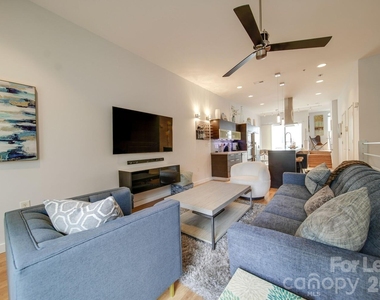 322 Viburnum Way Court - Photo Thumbnail 35