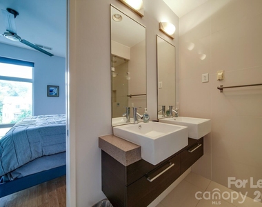 322 Viburnum Way Court - Photo Thumbnail 6