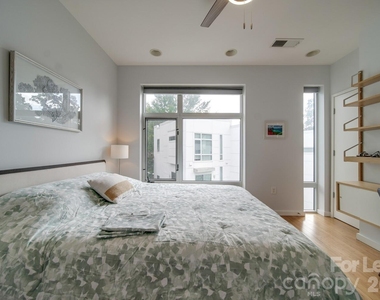 322 Viburnum Way Court - Photo Thumbnail 14