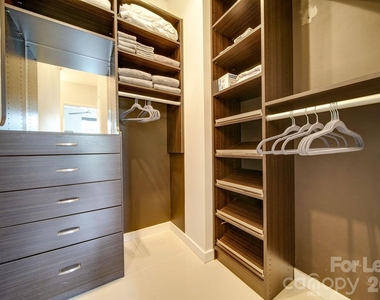 322 Viburnum Way Court - Photo Thumbnail 7